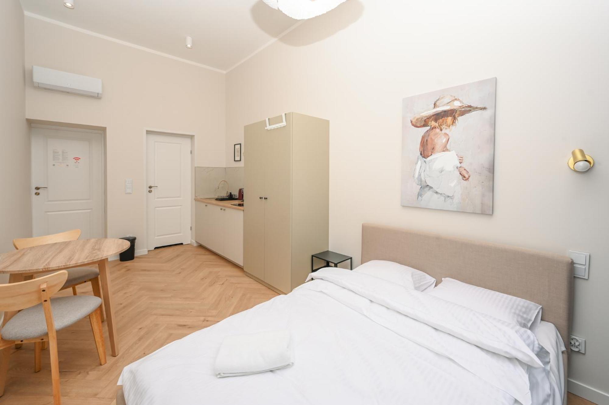 Rentplanet - Studio Plac Matejki Krakkó Kültér fotó
