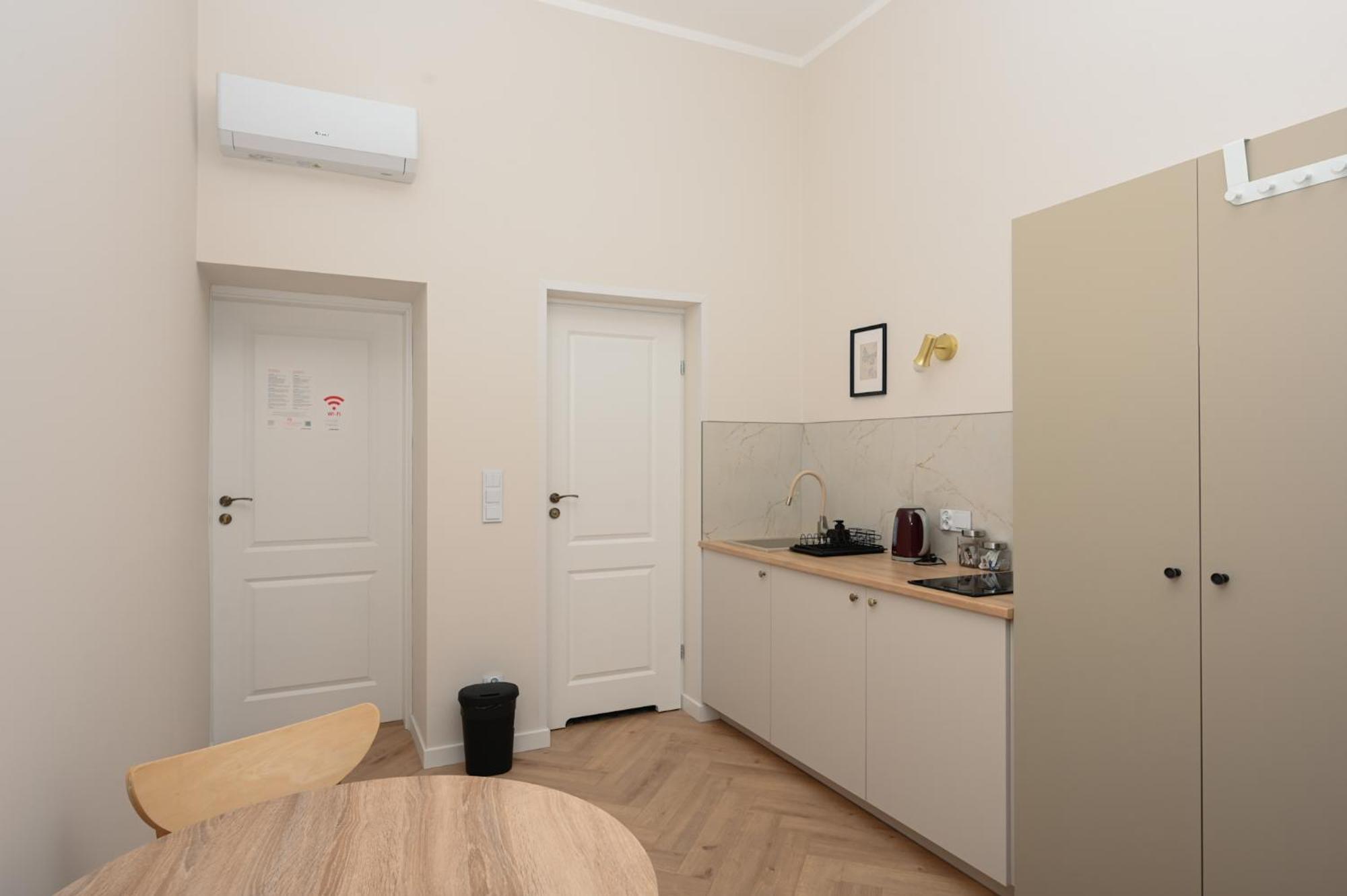 Rentplanet - Studio Plac Matejki Krakkó Kültér fotó